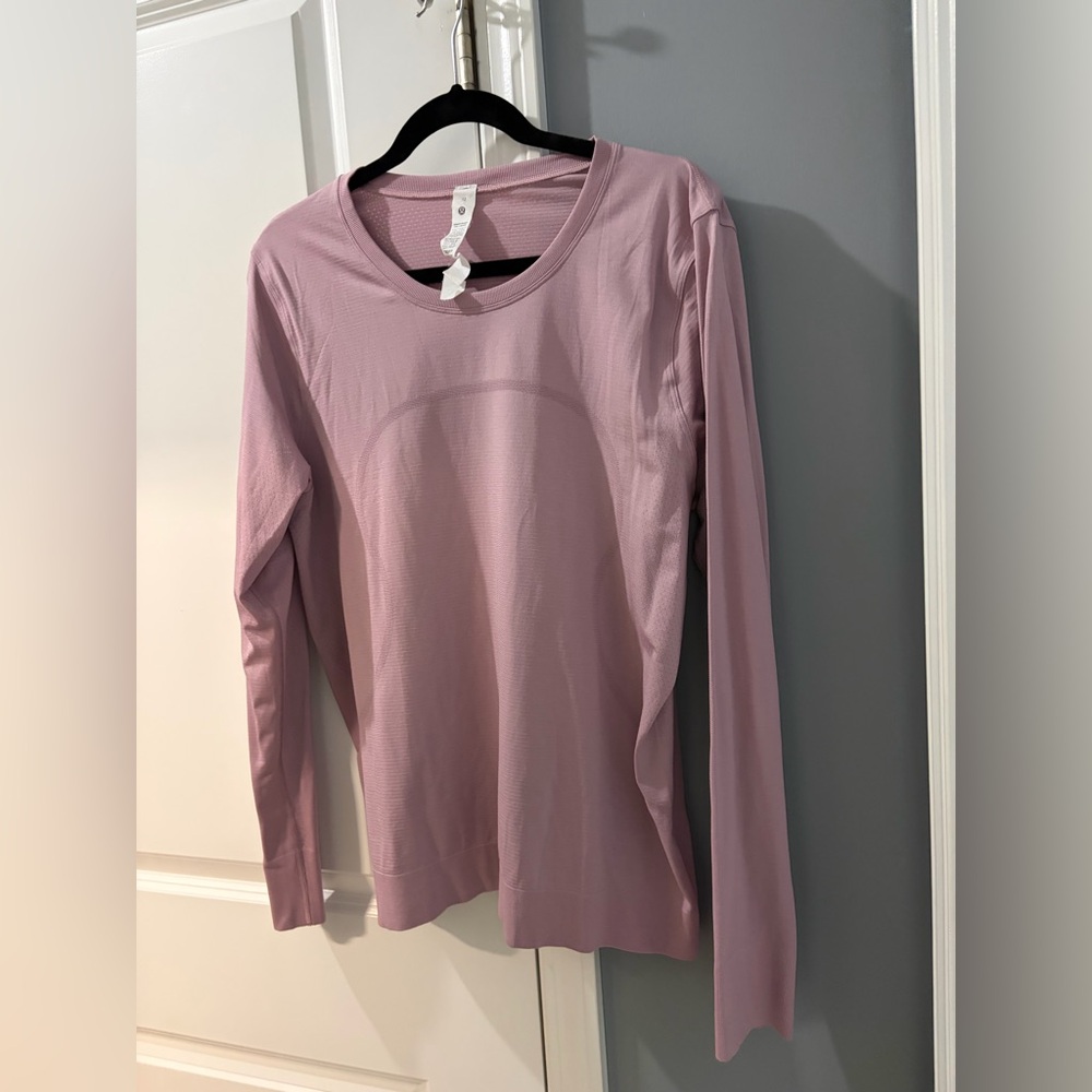 Lululemon swiftly Mauve Long Sleeve Top NWOT